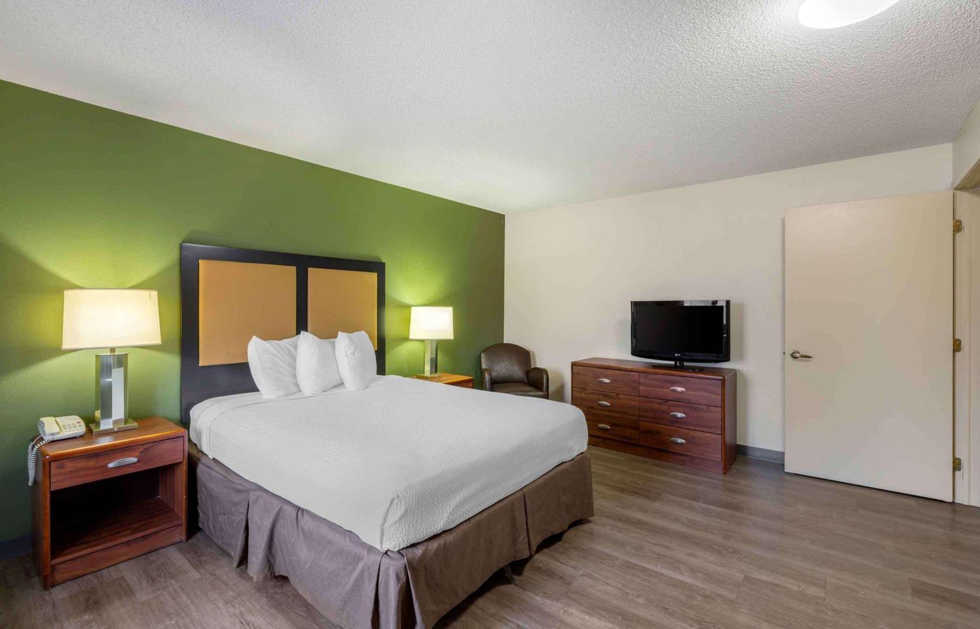 Extended Stay America Suites - Omaha - West Екстериор снимка