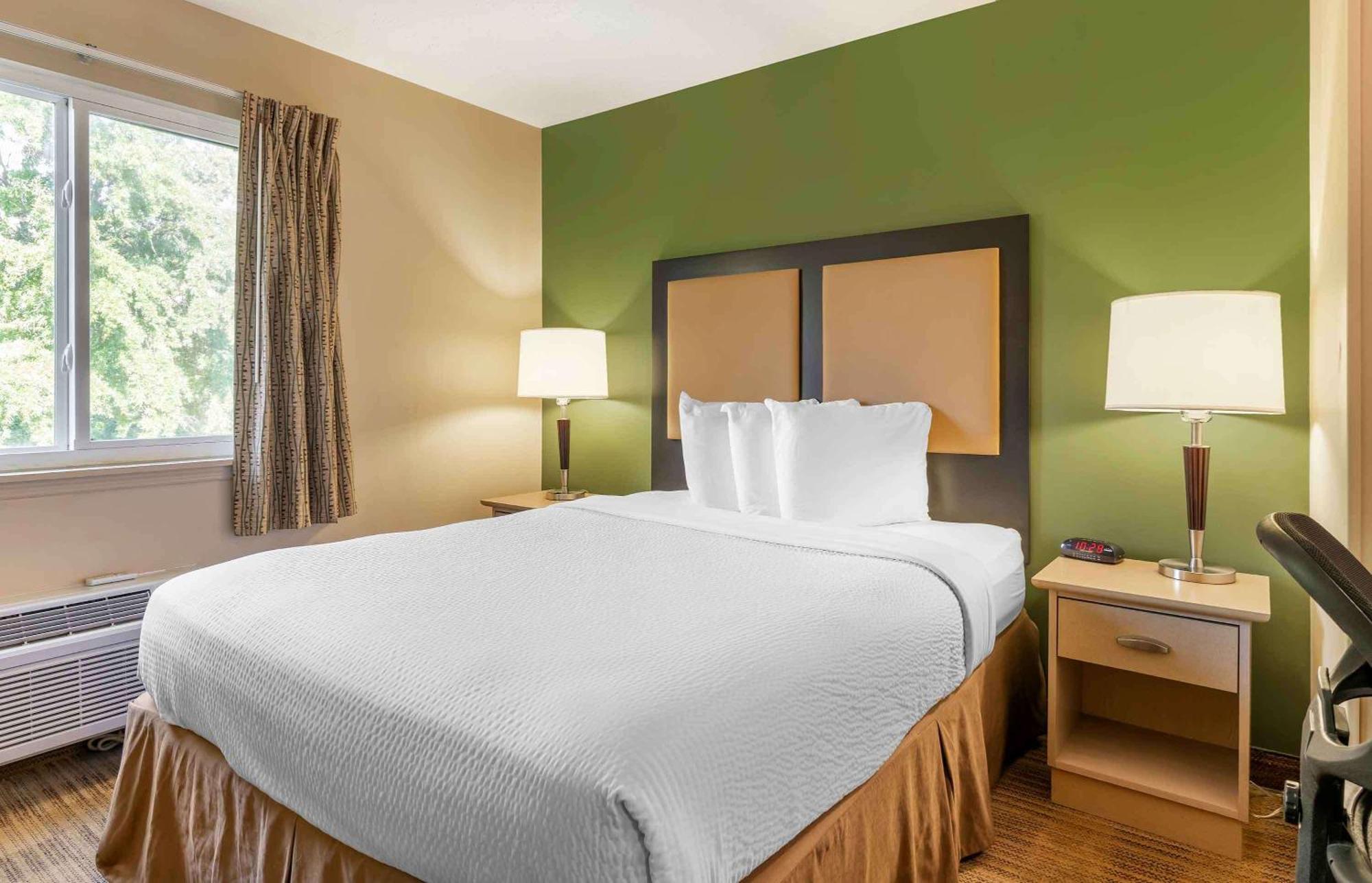 Extended Stay America Suites - Omaha - West Екстериор снимка
